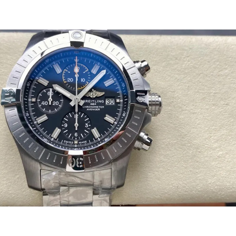 Breitling Avenger Chronograph 45 A13317101B1A1 Replica - Quadrante Nero