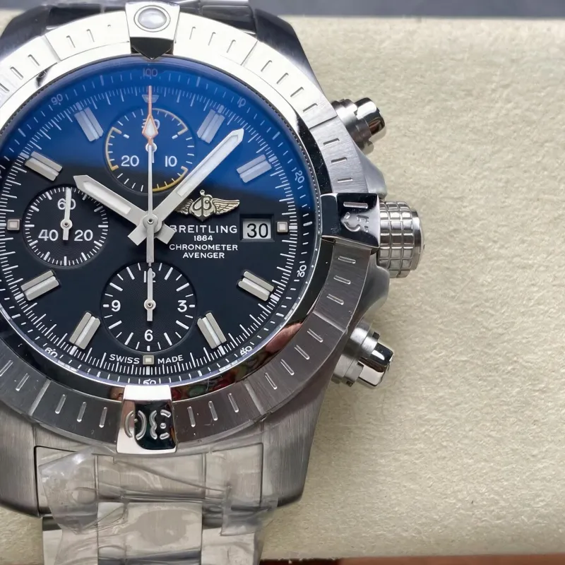Breitling Avenger Chronograph 45 A13317101B1A1 Replica - Quadrante Nero