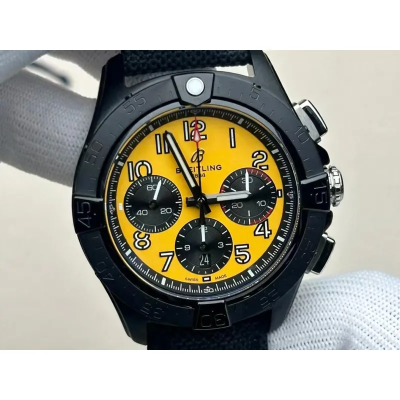 Breitling Avenger B01 Chronograph 44 Night Mission SB0147101I1X2 Replica - Quadrante Giallo