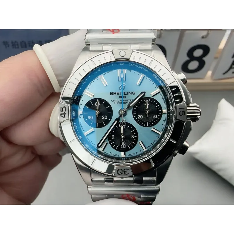 Breitling Chronomat PB0134101C1S1 Replica - Quadrante Blu Ghiaccio Lunetta Scanalata