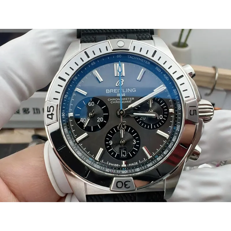 Breitling Chronomat EB0134101M1S1 Replica - Quadrante Grigio Lunetta Scanalata