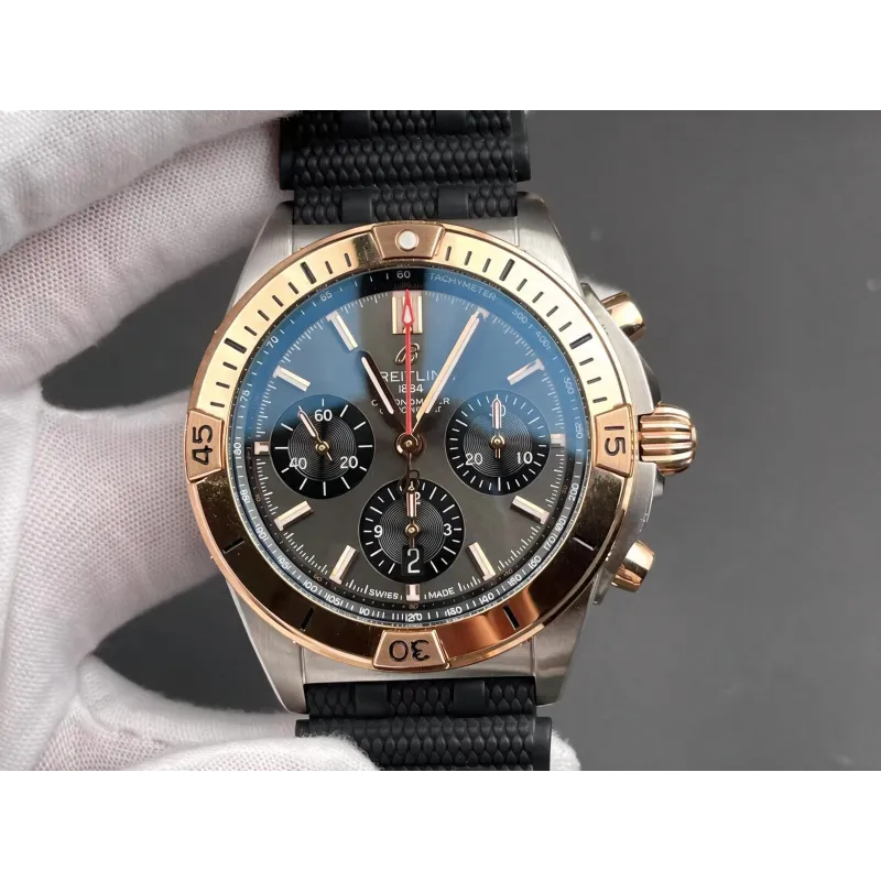 Breitling Chronomat UB0134101B1S1 Replica - Quadrante Grigio Lunetta Scanalata