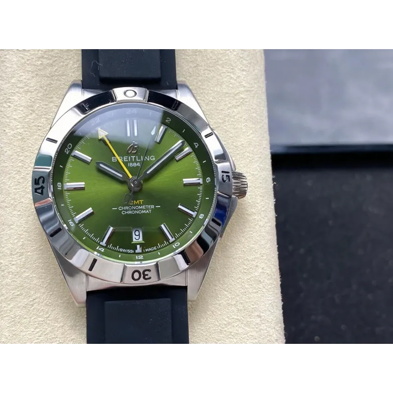 Breitling Chronomat A32398A11L1A1 Replica - Quadrante Verde Oliva Lunetta Scanalata