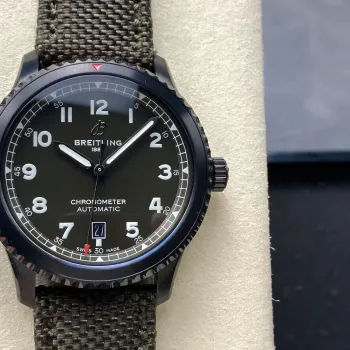 Breitling Navitimer 8 Automatic 41 Curtiss Warhawk 173152A1L1X1 Replica - Quadrante Verde