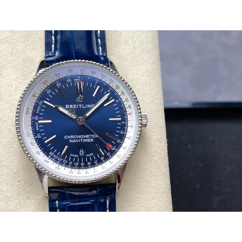 Breitling Navitimer Automatic 41 A17325211C1P1 Replica - Quadrante Blu