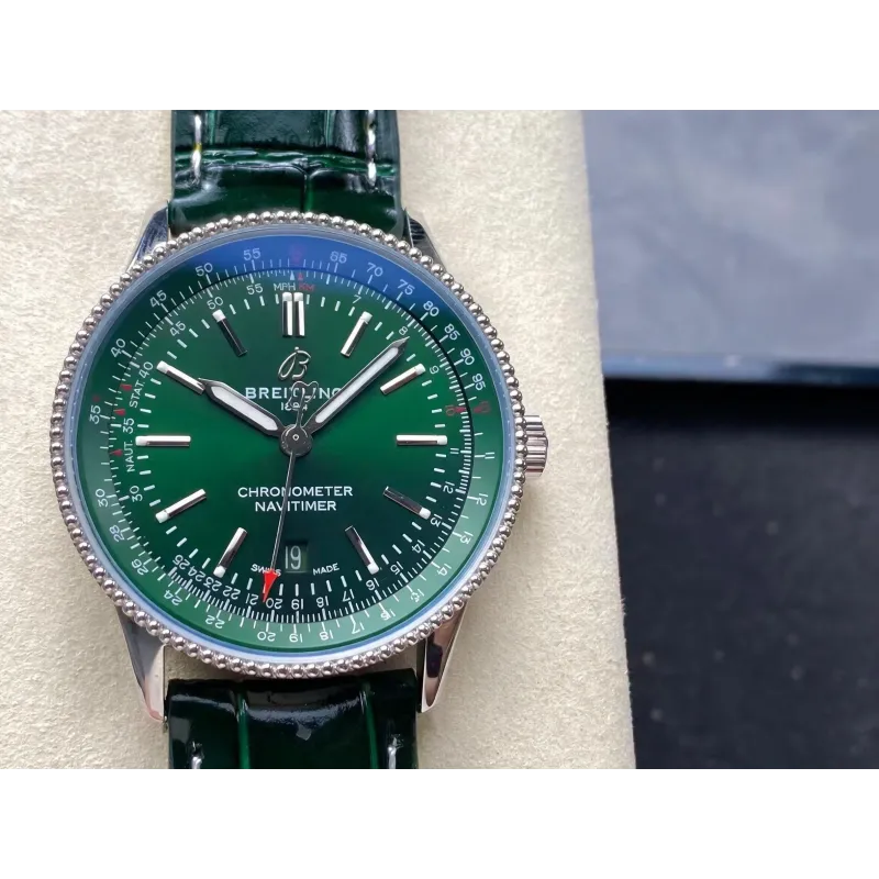 Breitling Navitimer Automatic 41 A17326361L1P1 Replica - Quadrante Verde