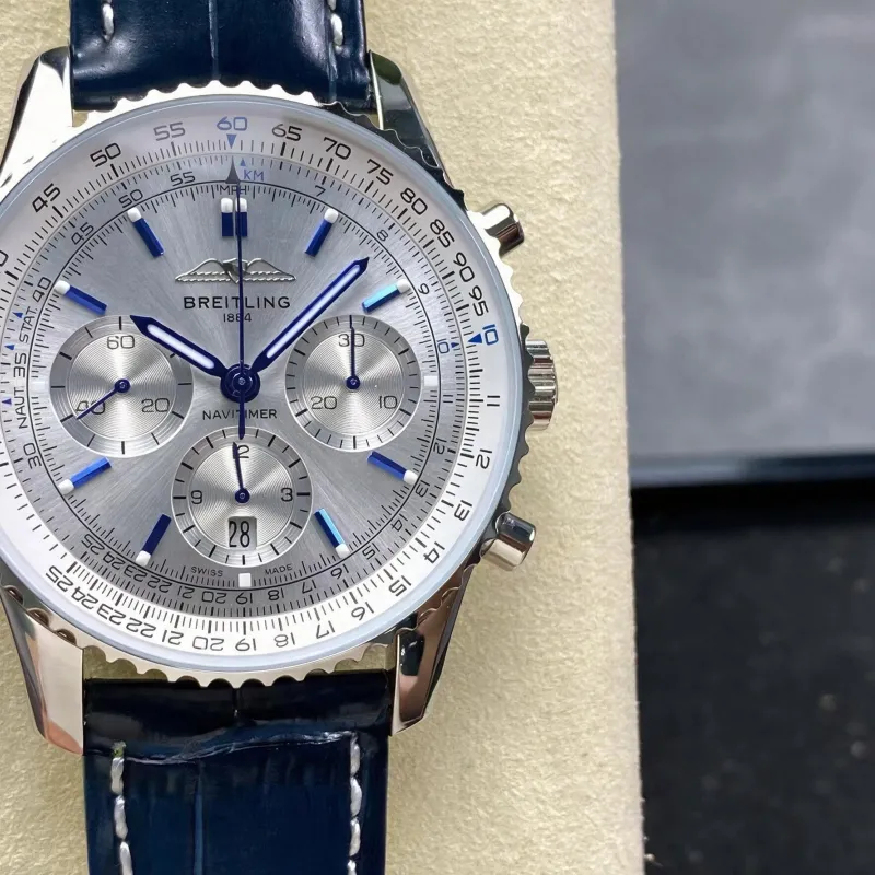 Breitling Navitimer AB0139A71G1P1 Replica - Quadrante Bianco Lunetta Scanalata