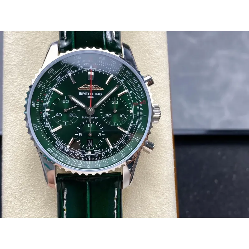 Breitling Navitimer AB01382B1L1P1 Replica - Quadrante Verde Lunetta Scanalata
