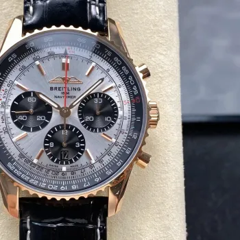 Breitling Navitimer RB0137241G1P1 Replica - Quadrante Argento Lunetta Scanalata