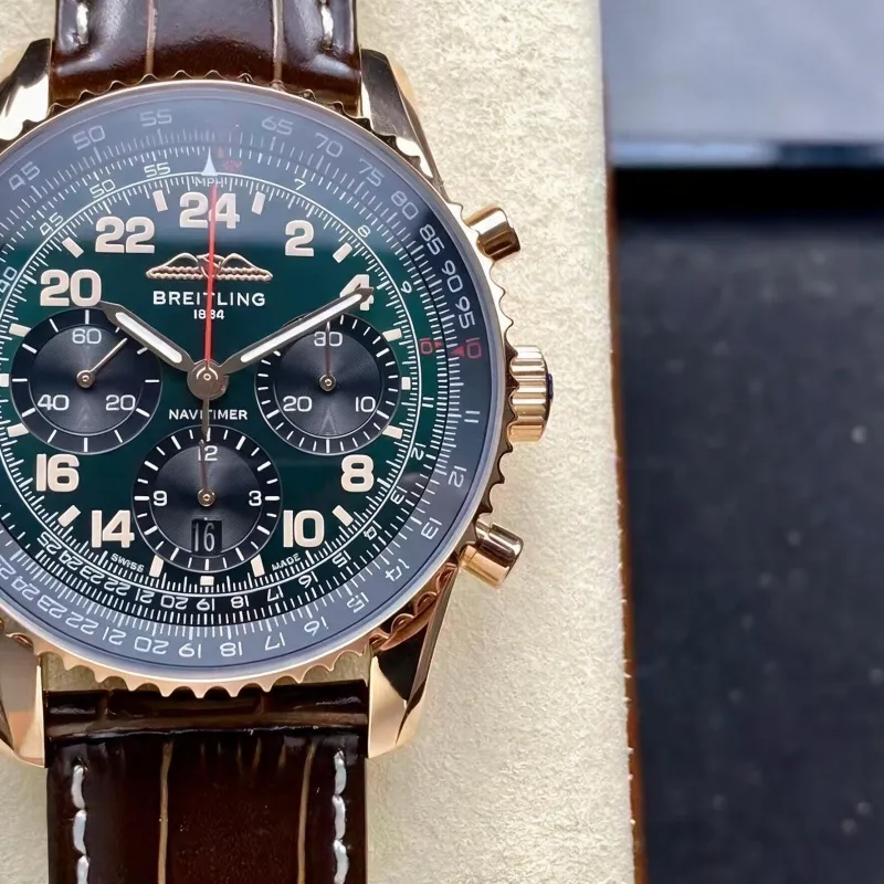 Breitling Navitimer RB12302A1L1P1 Replica - Quadrante Verde Lunetta Scanalata