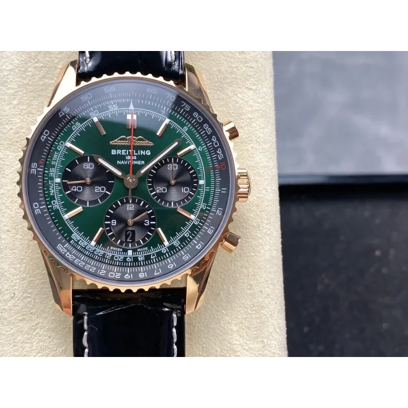 Breitling Navitimer RB0137241L1P1 Replica - Quadrante Verde Lunetta Scanalata