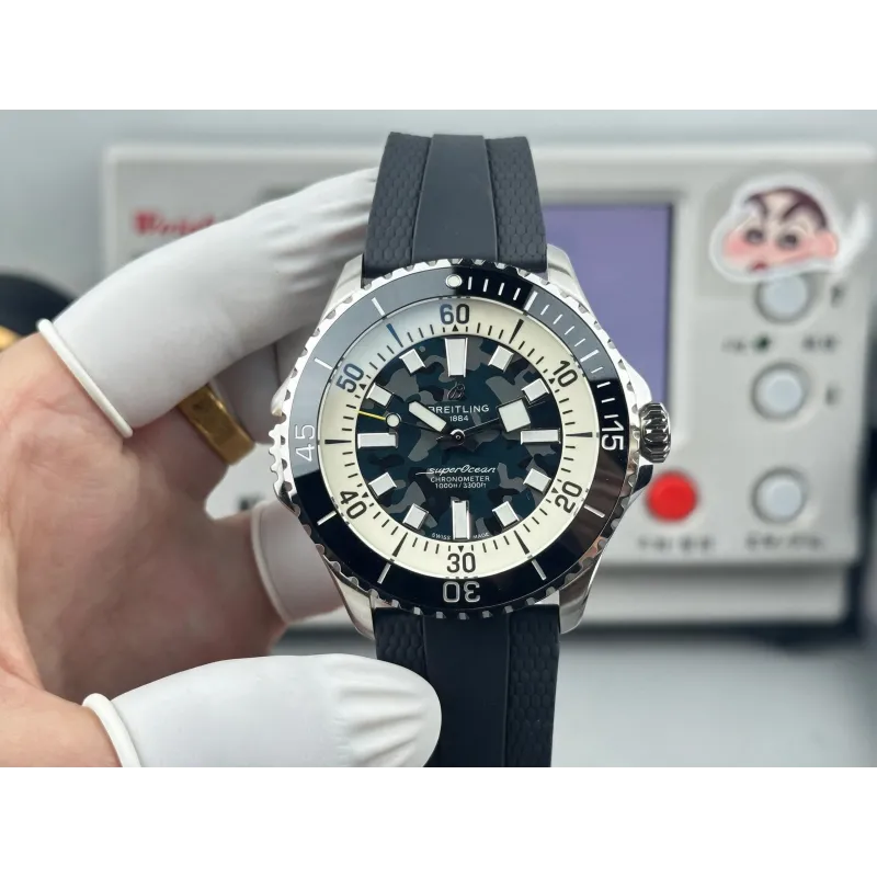 Breitling Superocean E10379351B1S1 Replica - Quadrante Blu Cinturino Caucciu