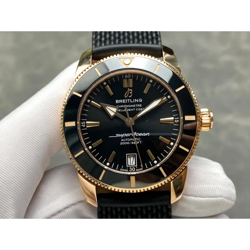 Breitling Superocean Heritage RB2010121B1S1 Replica - Quadrante Nero Lunetta Scanalata