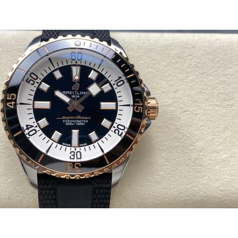 Breitling Superocean Automatic 42 U17375211B1S1 Replica - Quadrante Nero Bicolore