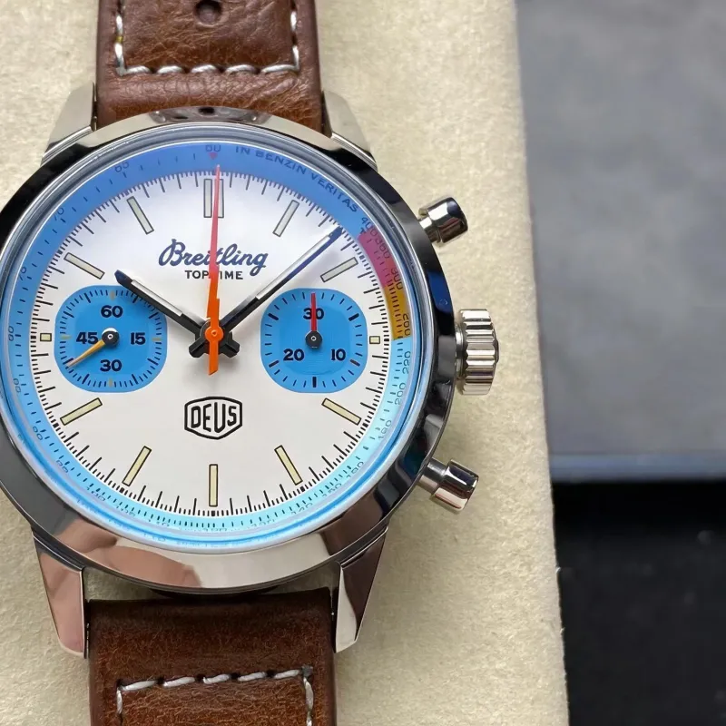 Breitling Top Time Deus Collaboration A233112A1A1X1 Replica - Quadrante Bianco