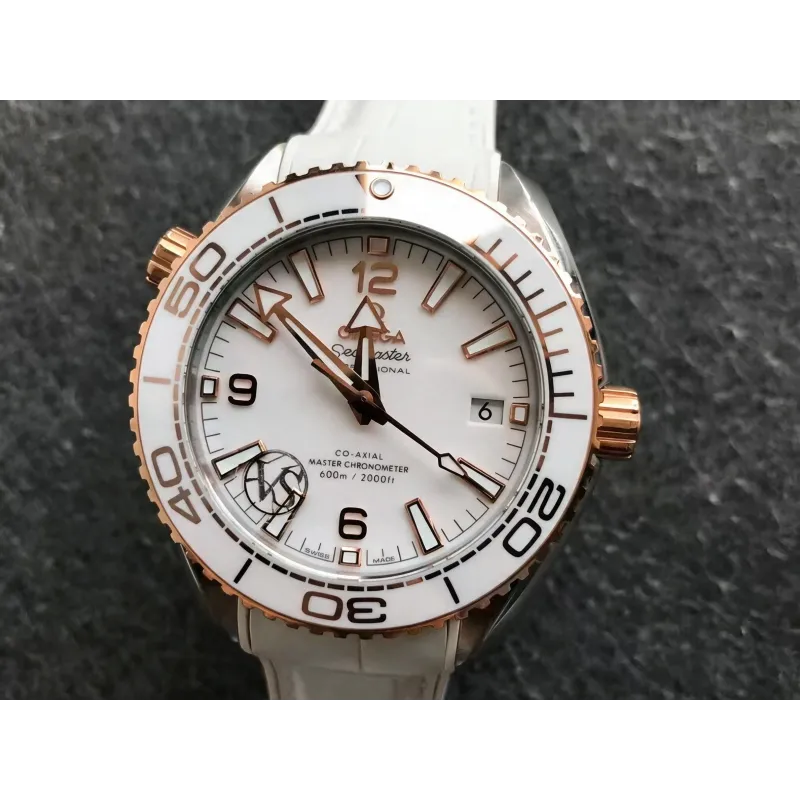 Omega Seamaster Planet Ocean 600M 215.23.40.20.04.001 Replica - Quadrante Bianco Bicolore
