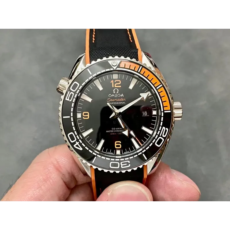 Omega Speedmaster Planet Ocean 600M 215.32.44.21.01.001 Replica - Quadrante Nero