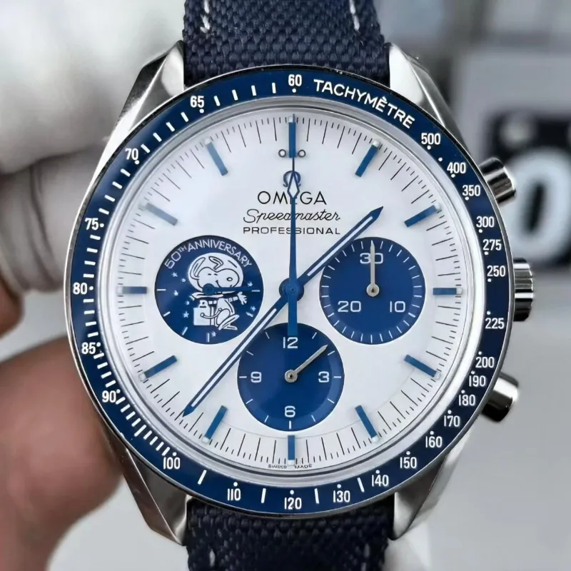 Omega Speedmaster 50th Anniversary Snoopy 310.32.42.50.02.001 Replica - Quadrante Bianco