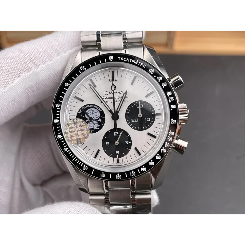 Omega Speedmaster Snoopy 310.32.42.50.02.001 Replica - Quadrante Argento Lunetta Tachimetrica