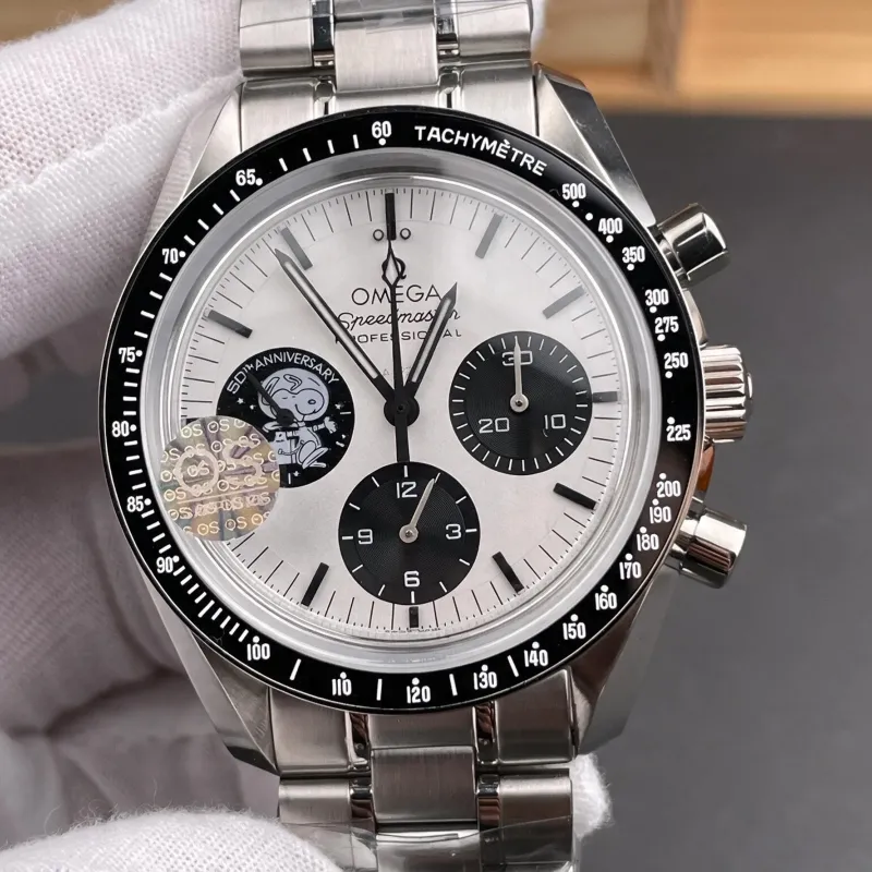 Omega Speedmaster Snoopy 310.32.42.50.02.001 Replica - Quadrante Argento Lunetta Tachimetrica