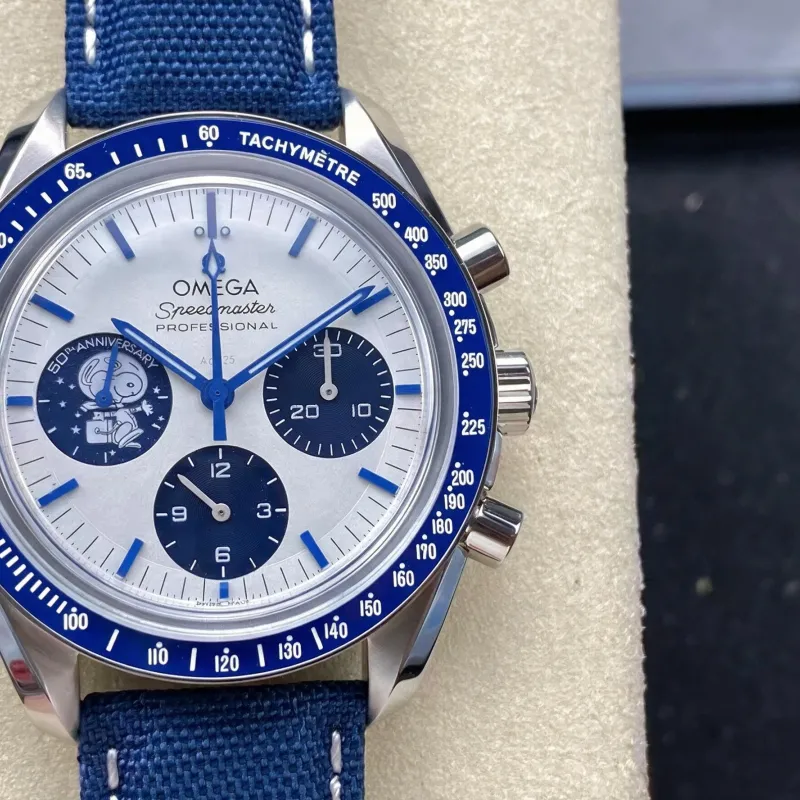 Omega Speedmaster Snoopy 310.32.42.50.02.001 Replica - Quadrante Argento Acciaio Inossidabile