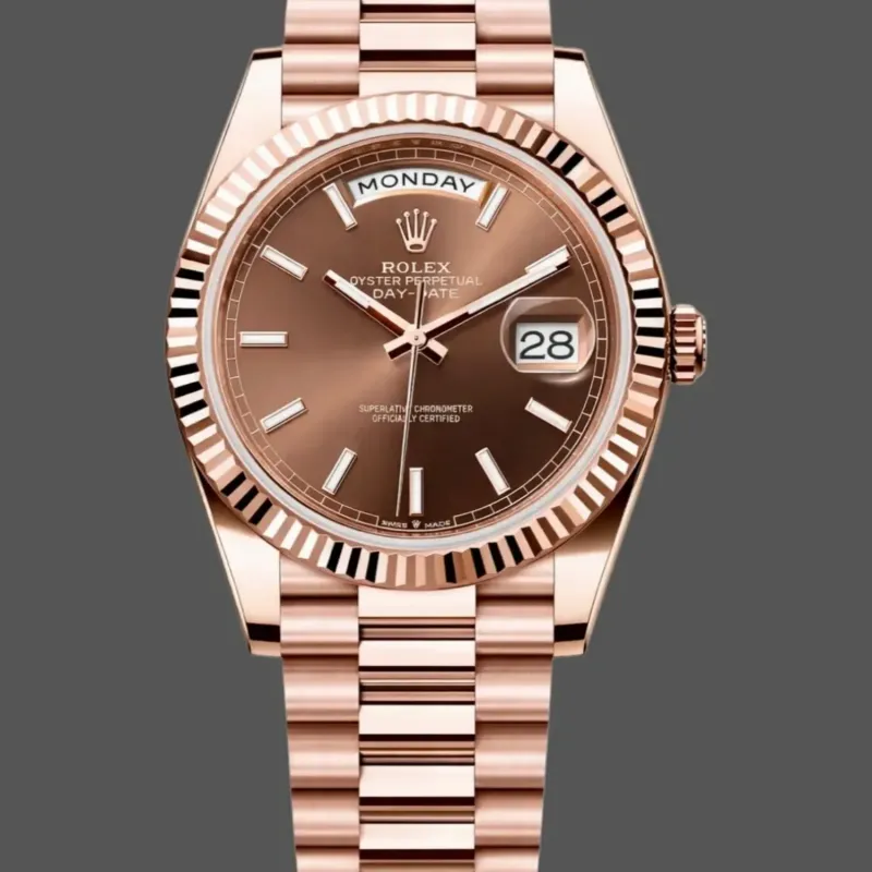 Rolex Day-Date 40 228235 Replica - Quadrante Cioccolato Lunetta Scanalata