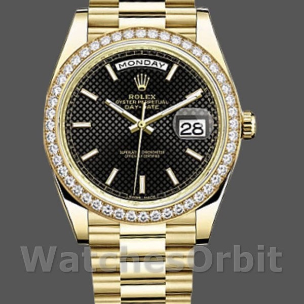 Replica Rolex Day-Date-228348RBR, 40 mm, quadrante nero con motivo diagonale, lunetta con diamanti, nero da uomo