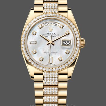Replica Rolex Day-Date 36mm Oro Giallo Lunetta di diamanti Quadrante MOP - M128348RBR 0019 Quadrante MOP Donna