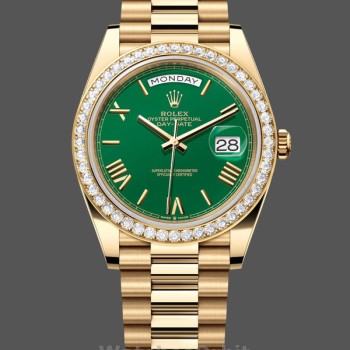 Replica Rolex Day Date 40-M228348RBR 0040, oro giallo 18 carati, quadrante verde, lunetta con diamanti, uomo, verde