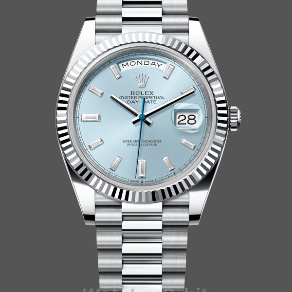 Replica Rolex Day Date 40-228236 0006, Platino, Quadrante Baguette Blu Ghiaccio, Blu Ghiaccio, Uomo