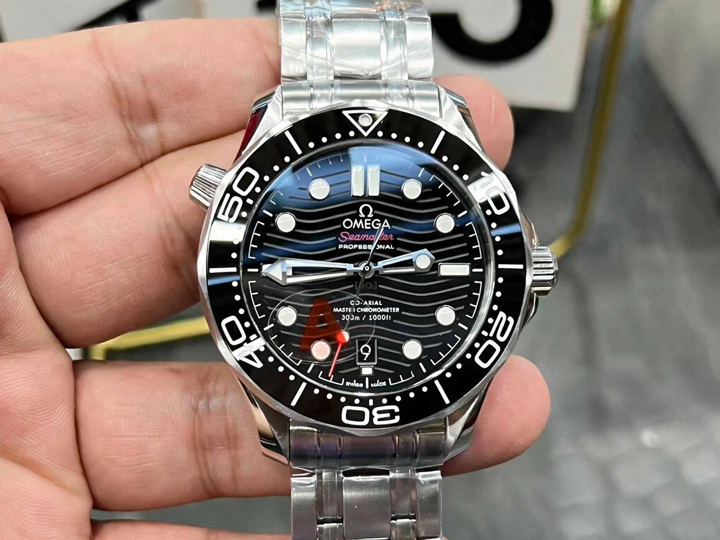 Omega Seamaster Diver 300M ceramica nera 210.30.42.20.01.001 replica